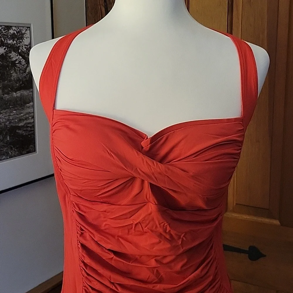HALTER ROUCHED FRONT SWIM TOP